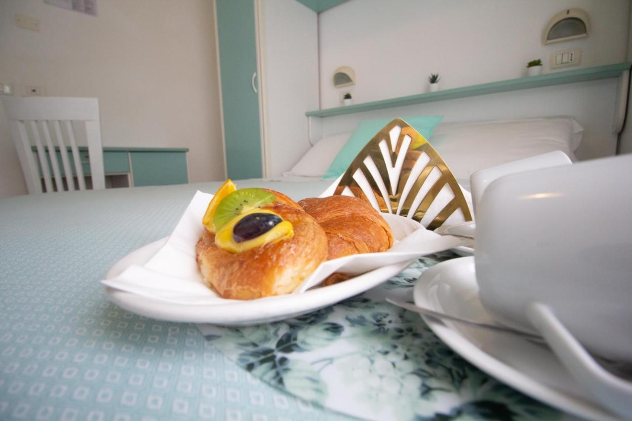 Hotel Morri Bellaria-Igea Marina Eksteriør bilde