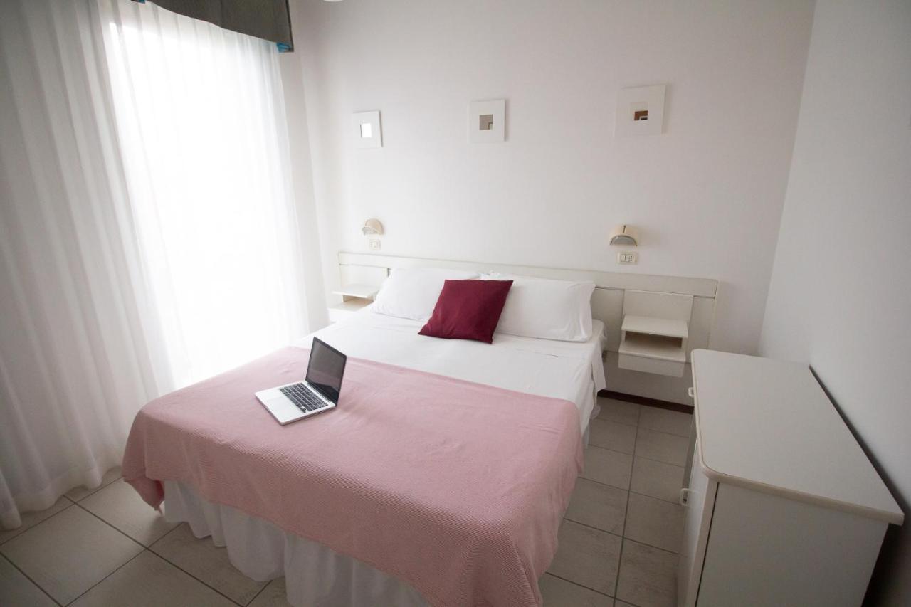 Hotel Morri Bellaria-Igea Marina Eksteriør bilde