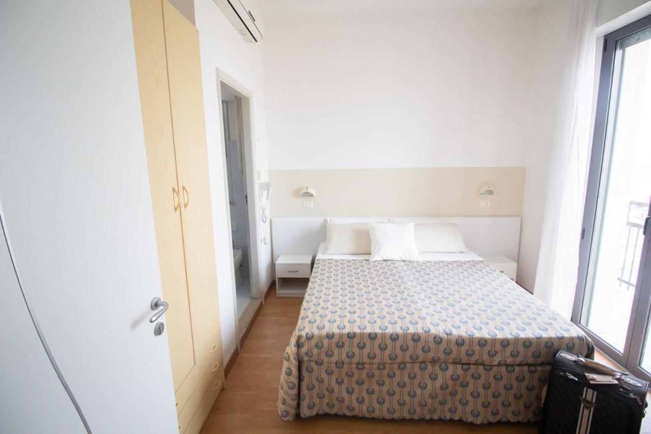 Hotel Morri Bellaria-Igea Marina Eksteriør bilde